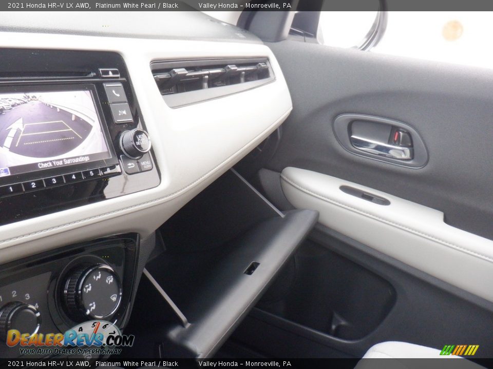2021 Honda HR-V LX AWD Platinum White Pearl / Black Photo #22