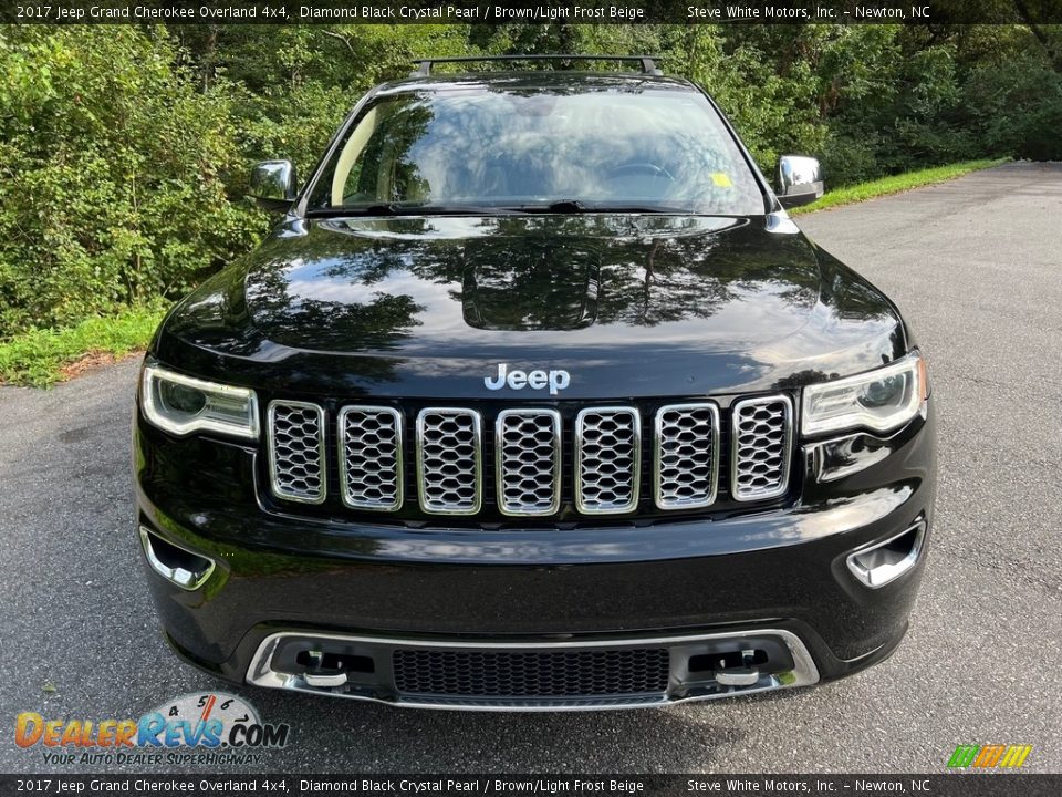 Diamond Black Crystal Pearl 2017 Jeep Grand Cherokee Overland 4x4 Photo #3