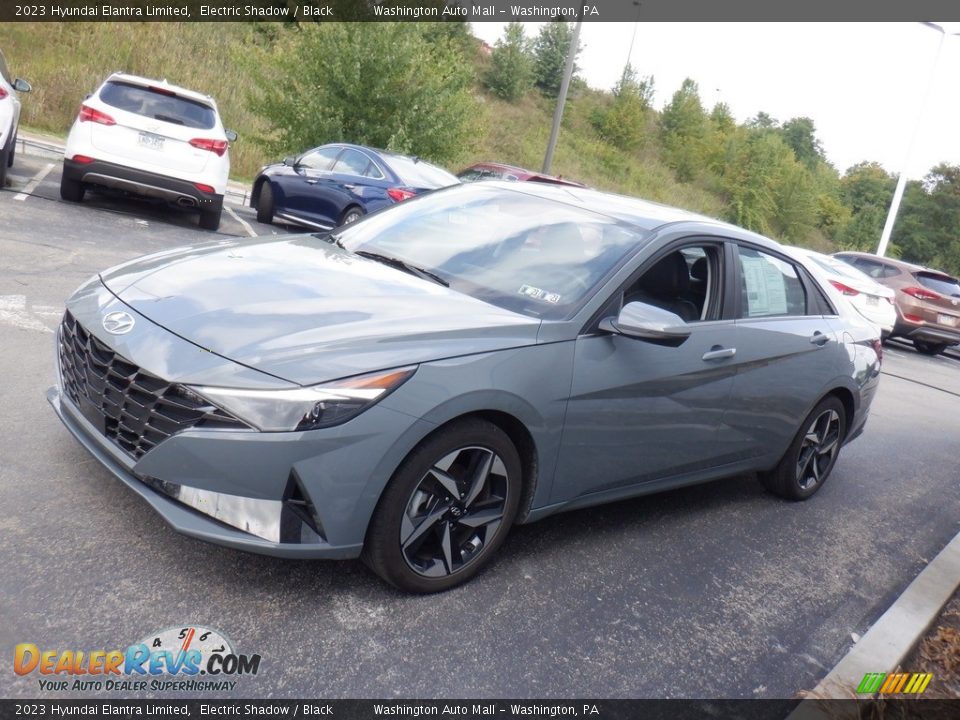 Electric Shadow 2023 Hyundai Elantra Limited Photo #6