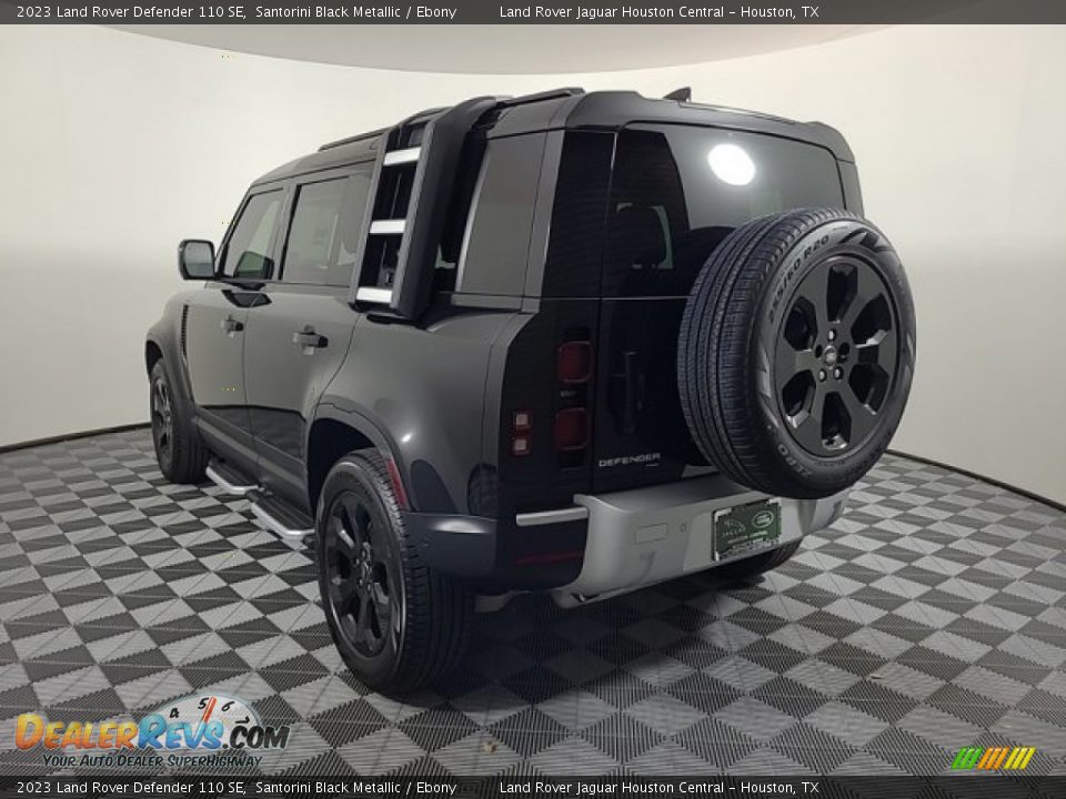 2023 Land Rover Defender 110 SE Santorini Black Metallic / Ebony Photo #10