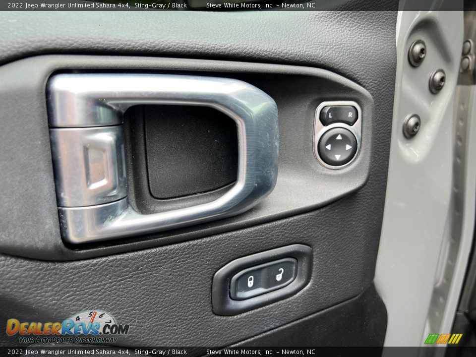 Door Panel of 2022 Jeep Wrangler Unlimited Sahara 4x4 Photo #12