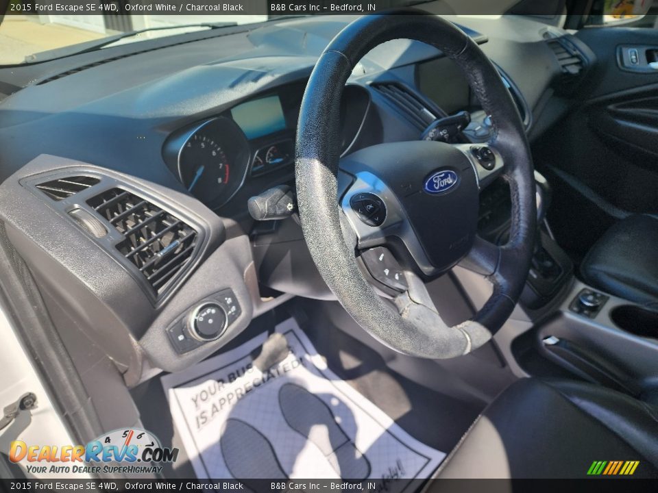 2015 Ford Escape SE 4WD Oxford White / Charcoal Black Photo #12