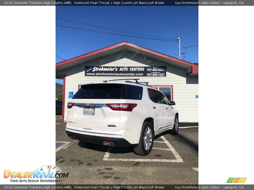 2018 Chevrolet Traverse High Country AWD Iridescent Pearl Tricoat / High Country Jet Black/Loft Brown Photo #7
