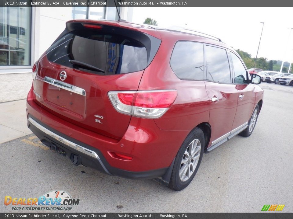 2013 Nissan Pathfinder SL 4x4 Cayenne Red / Charcoal Photo #9