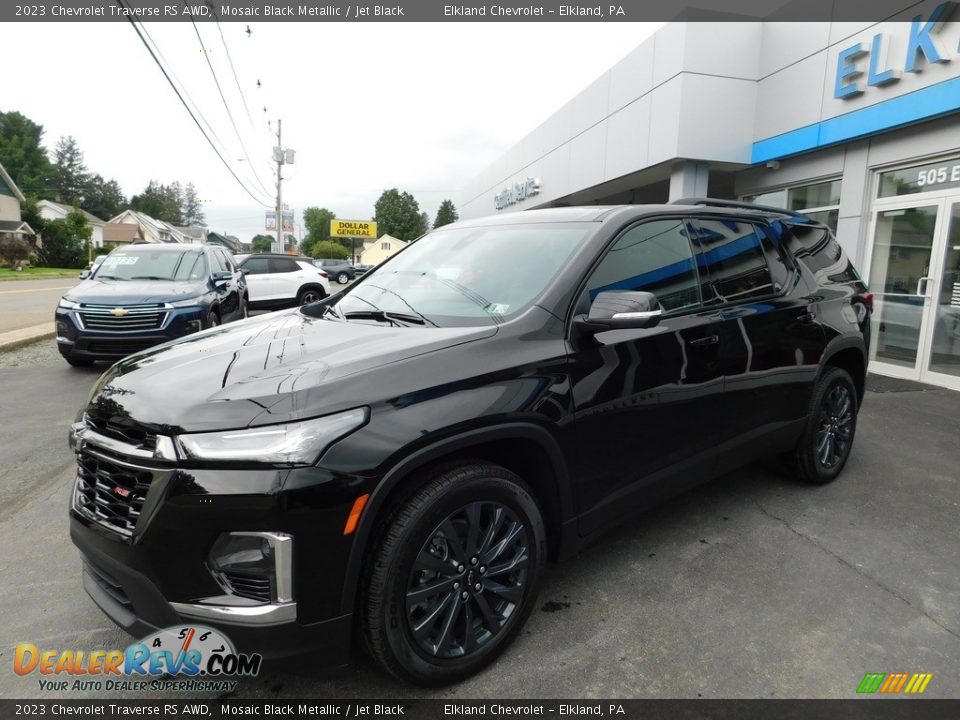 2023 Chevrolet Traverse RS AWD Mosaic Black Metallic / Jet Black Photo #2