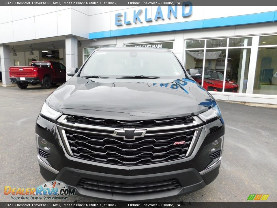 2023 Chevrolet Traverse RS AWD Mosaic Black Metallic / Jet Black Photo #4