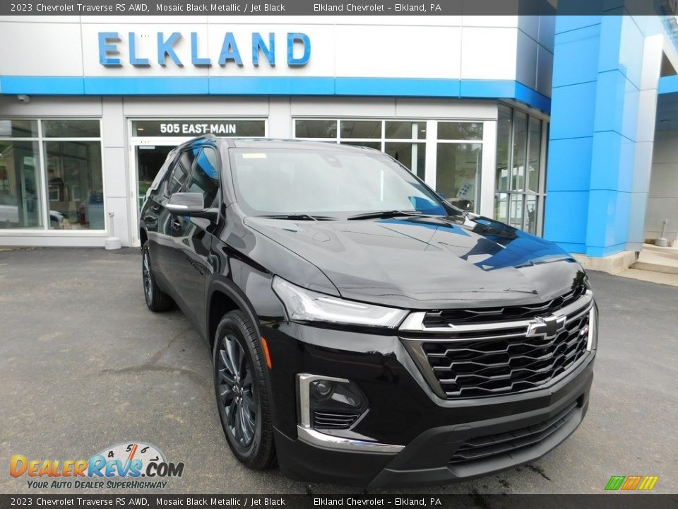 2023 Chevrolet Traverse RS AWD Mosaic Black Metallic / Jet Black Photo #5