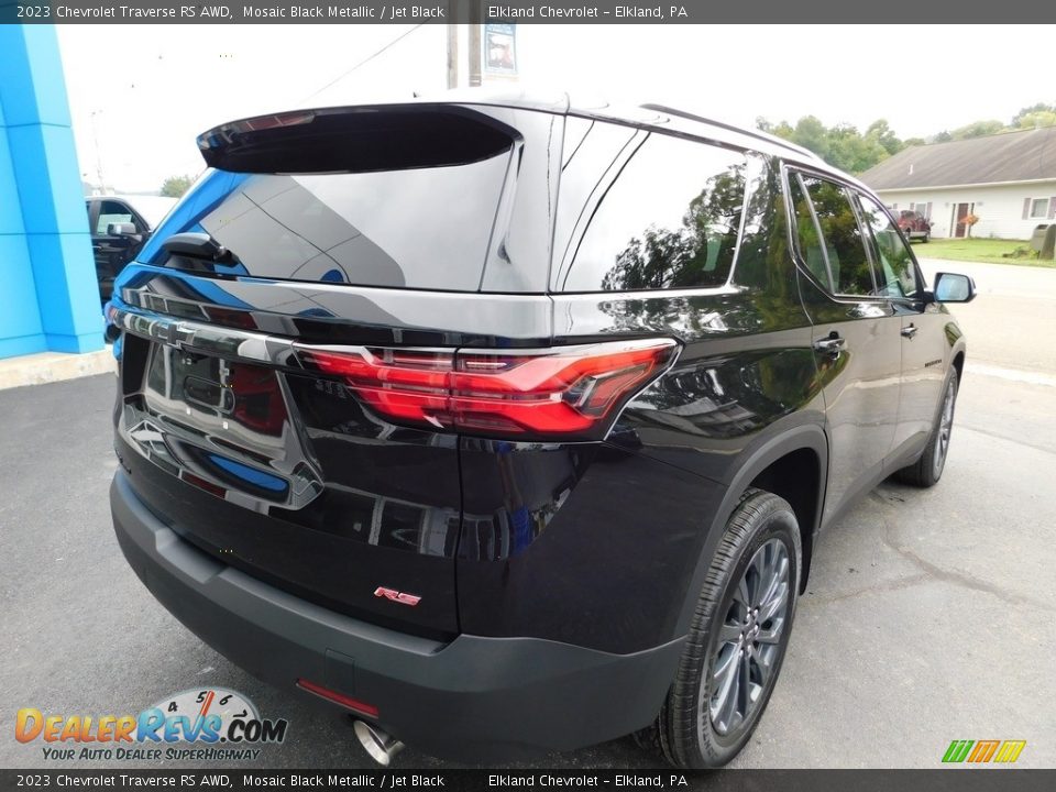 2023 Chevrolet Traverse RS AWD Mosaic Black Metallic / Jet Black Photo #9