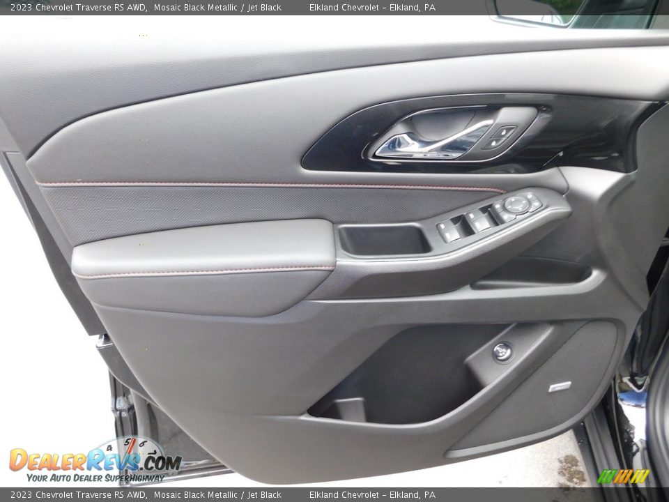 Door Panel of 2023 Chevrolet Traverse RS AWD Photo #17