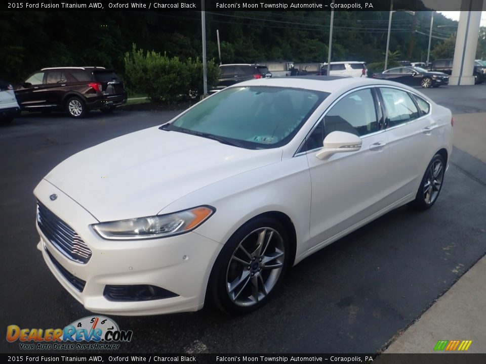Front 3/4 View of 2015 Ford Fusion Titanium AWD Photo #6