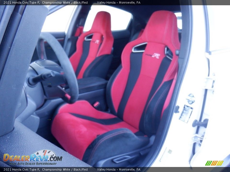 Front Seat of 2021 Honda Civic Type R Photo #13