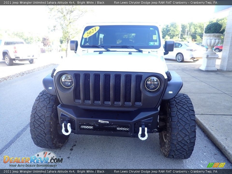 2021 Jeep Wrangler Unlimited Sahara Altitude 4x4 Bright White / Black Photo #3