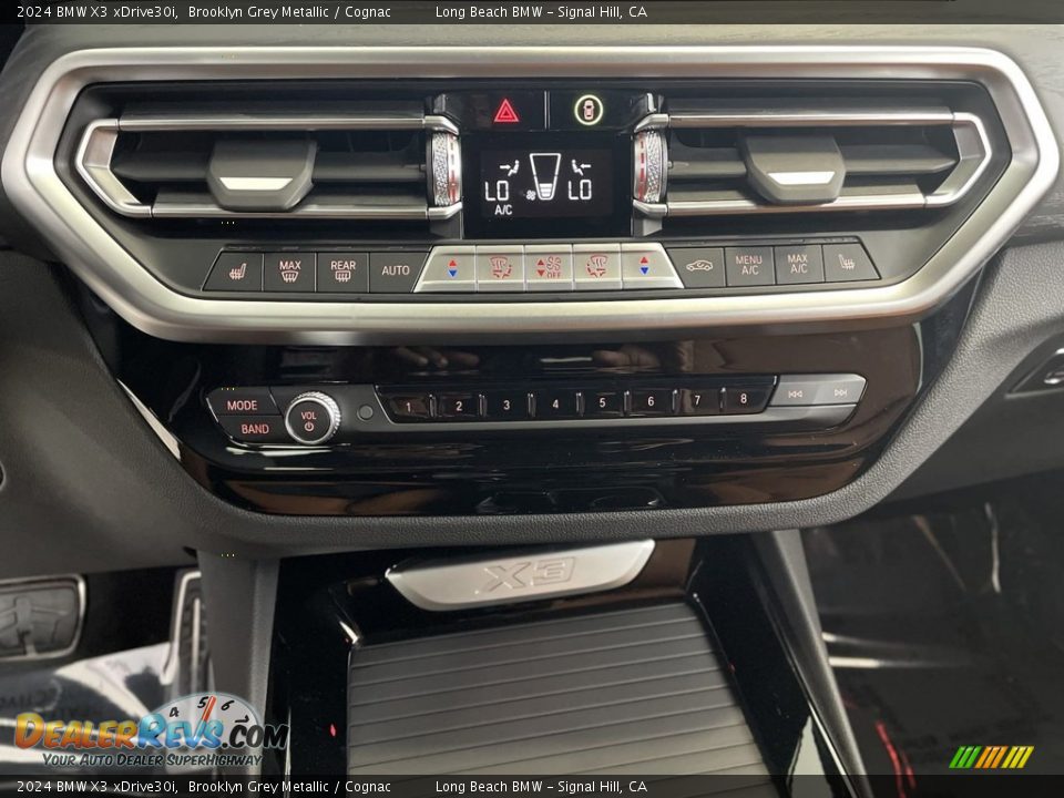 Controls of 2024 BMW X3 xDrive30i Photo #21