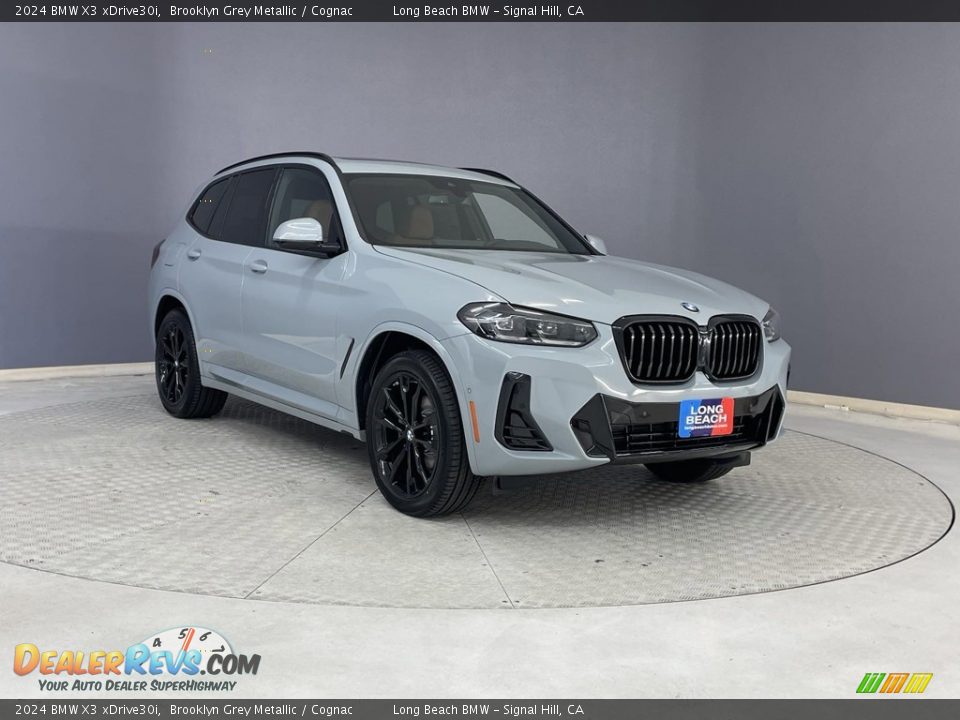 Front 3/4 View of 2024 BMW X3 xDrive30i Photo #27