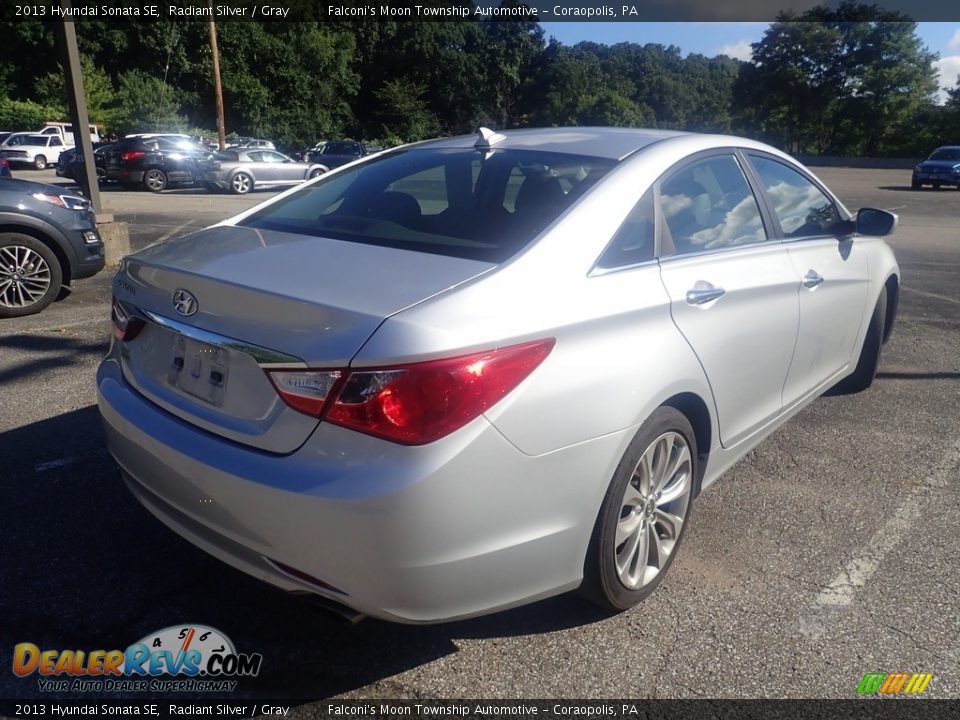 2013 Hyundai Sonata SE Radiant Silver / Gray Photo #4