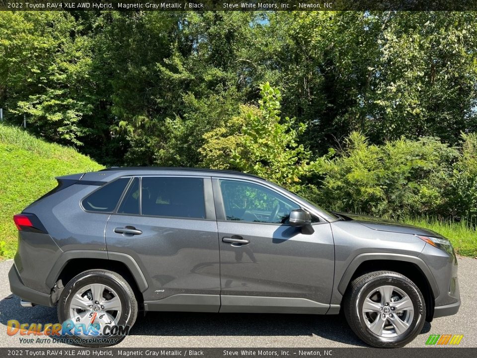 Magnetic Gray Metallic 2022 Toyota RAV4 XLE AWD Hybrid Photo #6