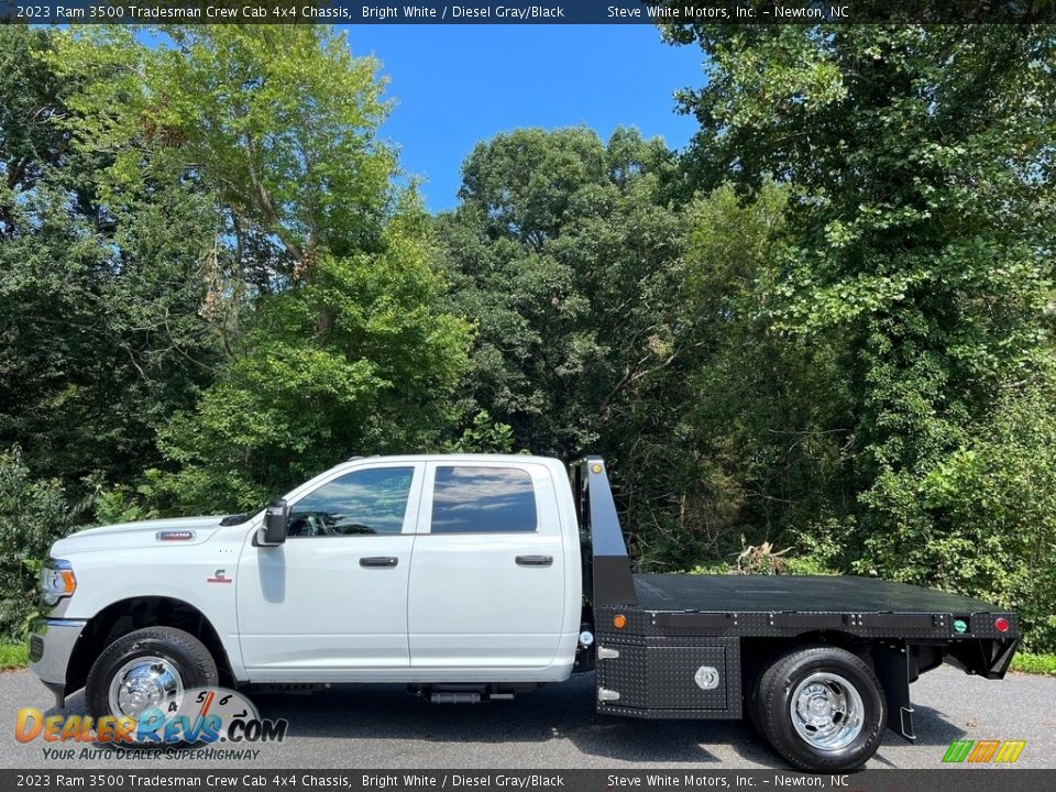 2023 Ram 3500 Tradesman Crew Cab 4x4 Chassis Bright White / Diesel Gray/Black Photo #1