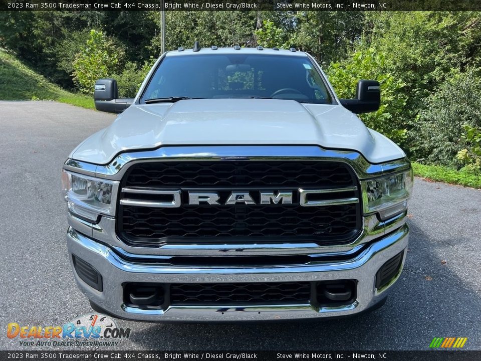 2023 Ram 3500 Tradesman Crew Cab 4x4 Chassis Bright White / Diesel Gray/Black Photo #3