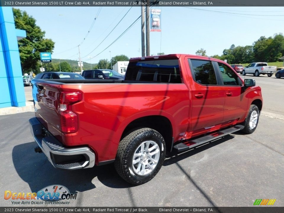 2023 Chevrolet Silverado 1500 LT Crew Cab 4x4 Radiant Red Tintcoat / Jet Black Photo #4