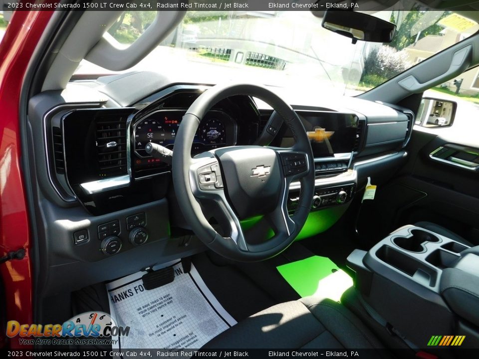 2023 Chevrolet Silverado 1500 LT Crew Cab 4x4 Radiant Red Tintcoat / Jet Black Photo #25