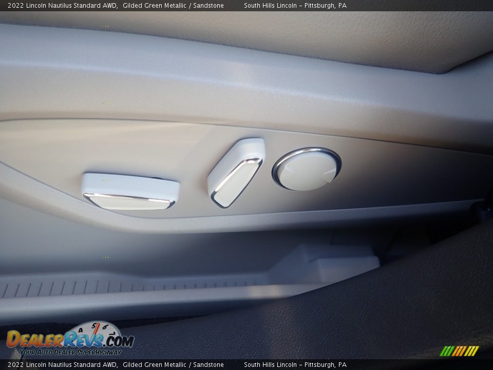 2022 Lincoln Nautilus Standard AWD Gilded Green Metallic / Sandstone Photo #20