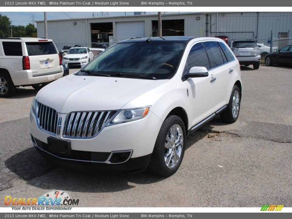 2013 Lincoln MKX FWD White Platinum Tri-Coat / Medium Light Stone Photo #1