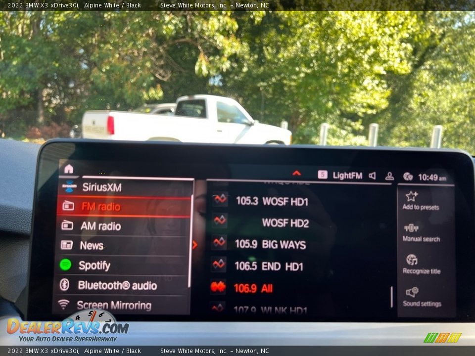 Controls of 2022 BMW X3 xDrive30i Photo #22