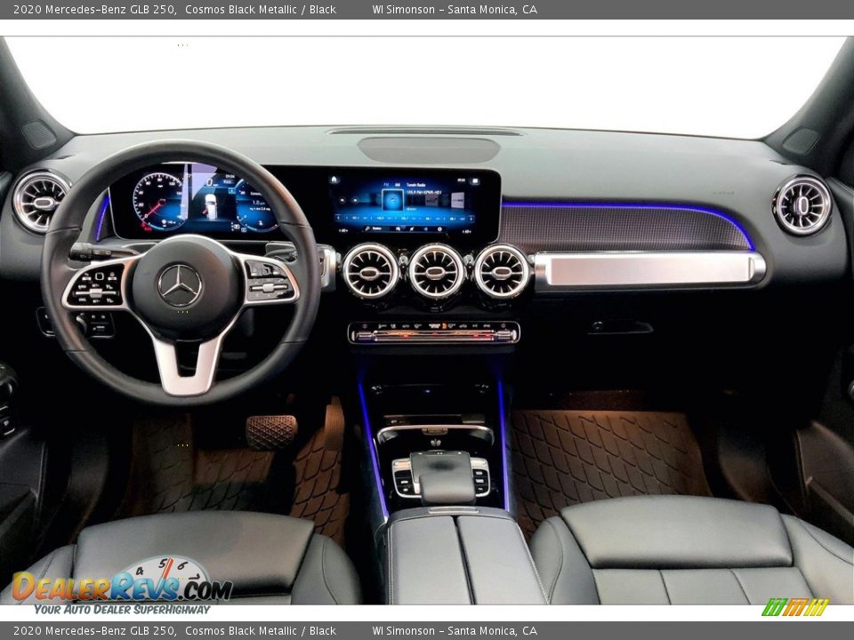 Dashboard of 2020 Mercedes-Benz GLB 250 Photo #15