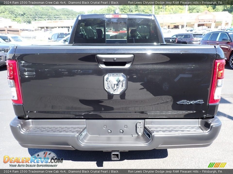 2024 Ram 1500 Tradesman Crew Cab 4x4 Diamond Black Crystal Pearl / Black Photo #4