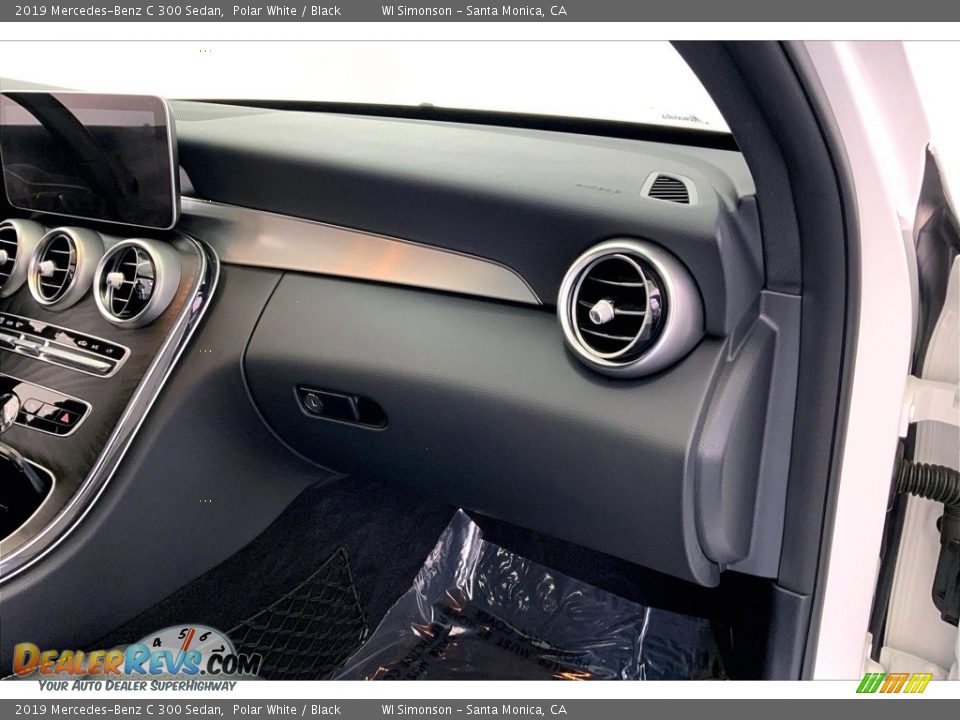 2019 Mercedes-Benz C 300 Sedan Polar White / Black Photo #16