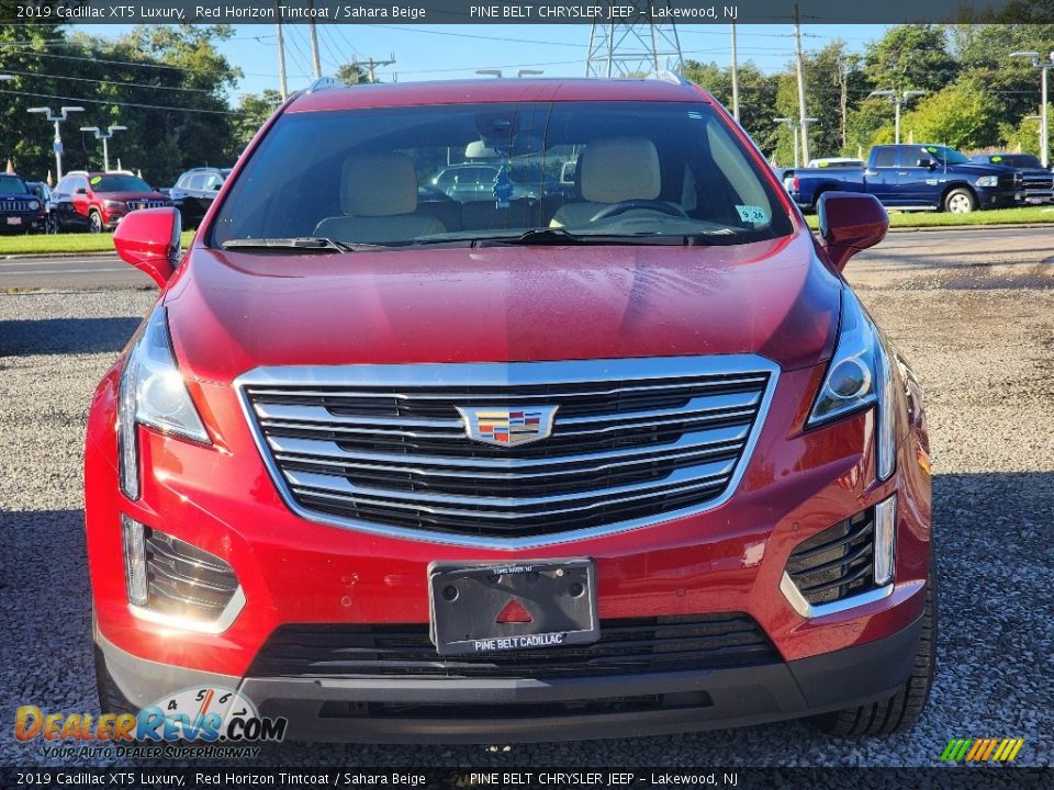 2019 Cadillac XT5 Luxury Red Horizon Tintcoat / Sahara Beige Photo #2