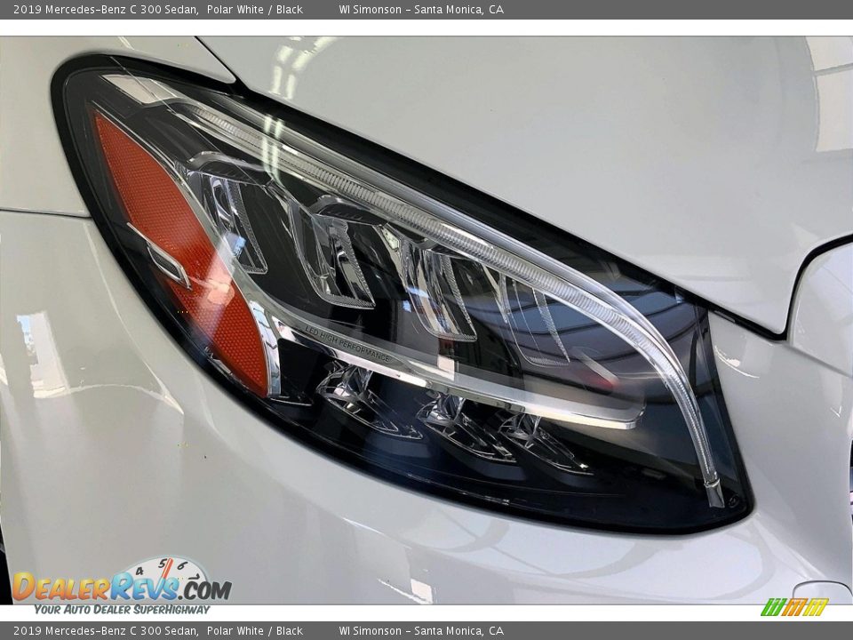 2019 Mercedes-Benz C 300 Sedan Polar White / Black Photo #28