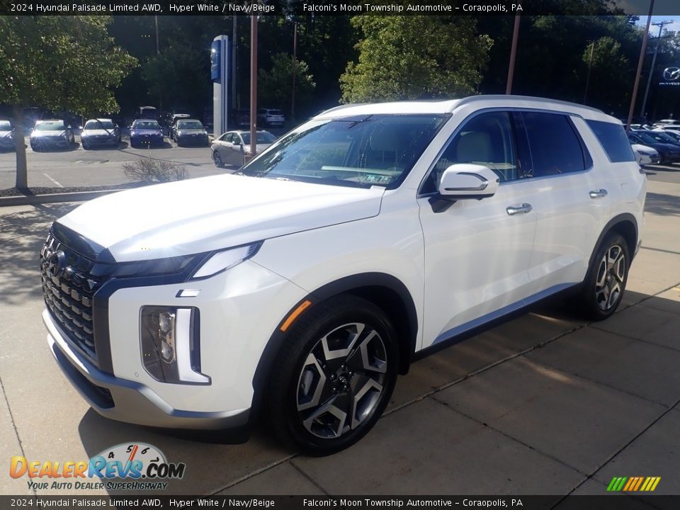 2024 Hyundai Palisade Limited AWD Hyper White / Navy/Beige Photo #7