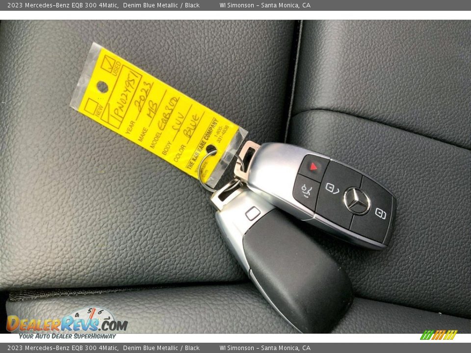 Keys of 2023 Mercedes-Benz EQB 300 4Matic Photo #11