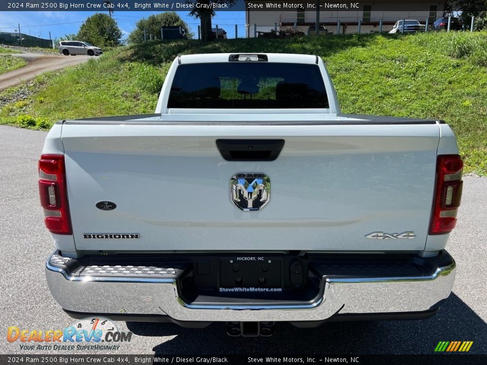 2024 Ram 2500 Big Horn Crew Cab 4x4 Bright White / Diesel Gray/Black Photo #7