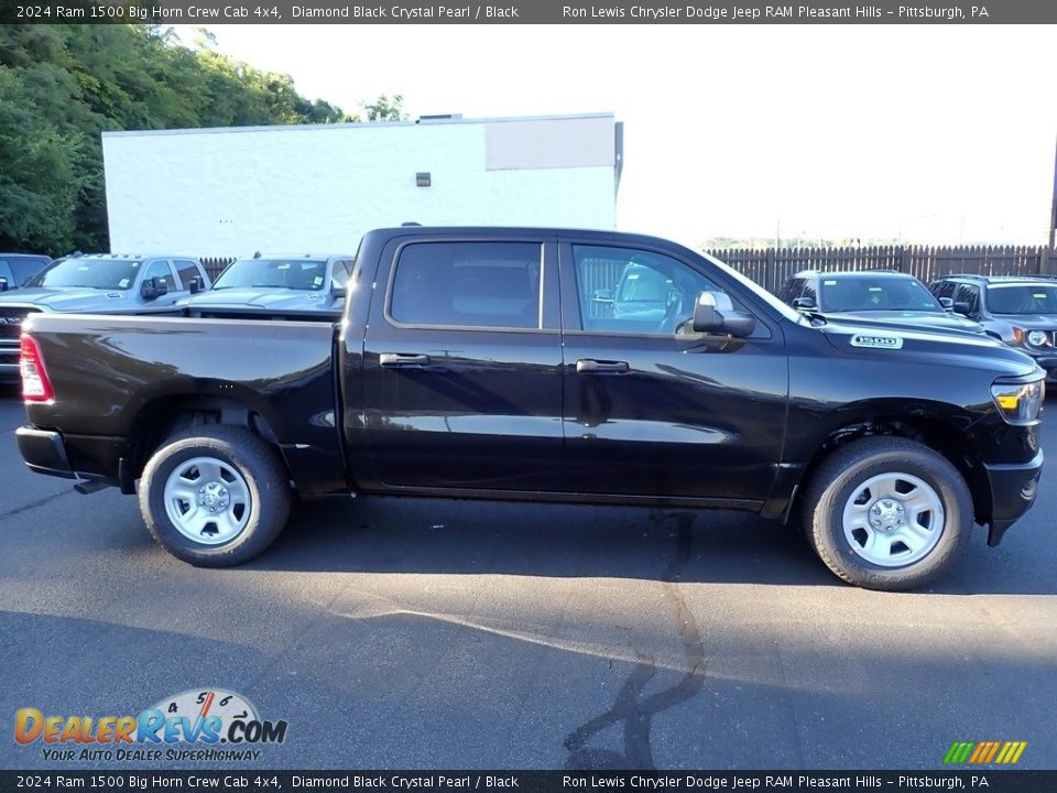 2024 Ram 1500 Big Horn Crew Cab 4x4 Diamond Black Crystal Pearl / Black Photo #8