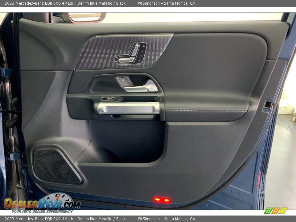 Door Panel of 2023 Mercedes-Benz EQB 300 4Matic Photo #26