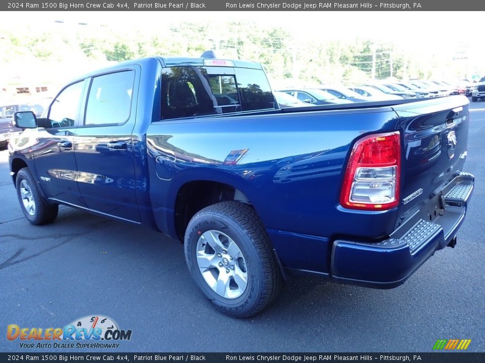 2024 Ram 1500 Big Horn Crew Cab 4x4 Patriot Blue Pearl / Black Photo #3