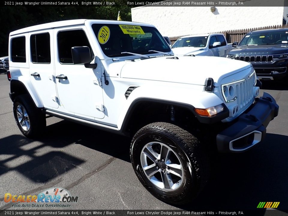 2021 Jeep Wrangler Unlimited Sahara 4x4 Bright White / Black Photo #8