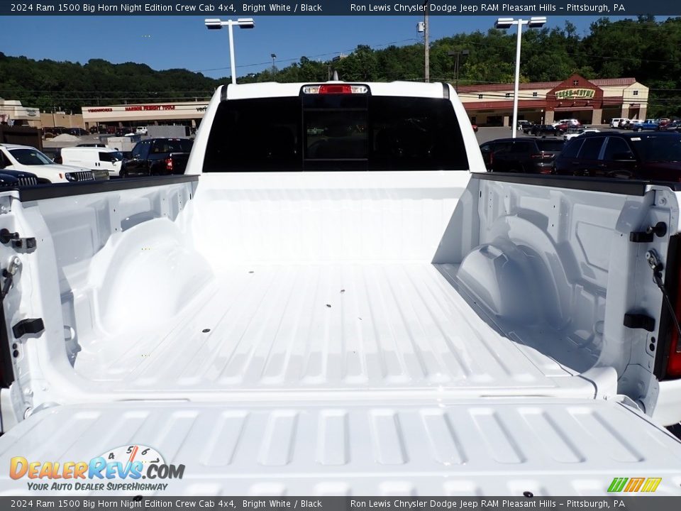 2024 Ram 1500 Big Horn Night Edition Crew Cab 4x4 Bright White / Black Photo #5