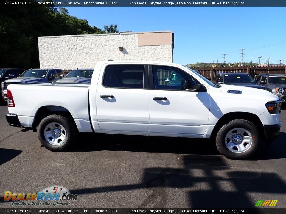 2024 Ram 1500 Tradesman Crew Cab 4x4 Bright White / Black Photo #7