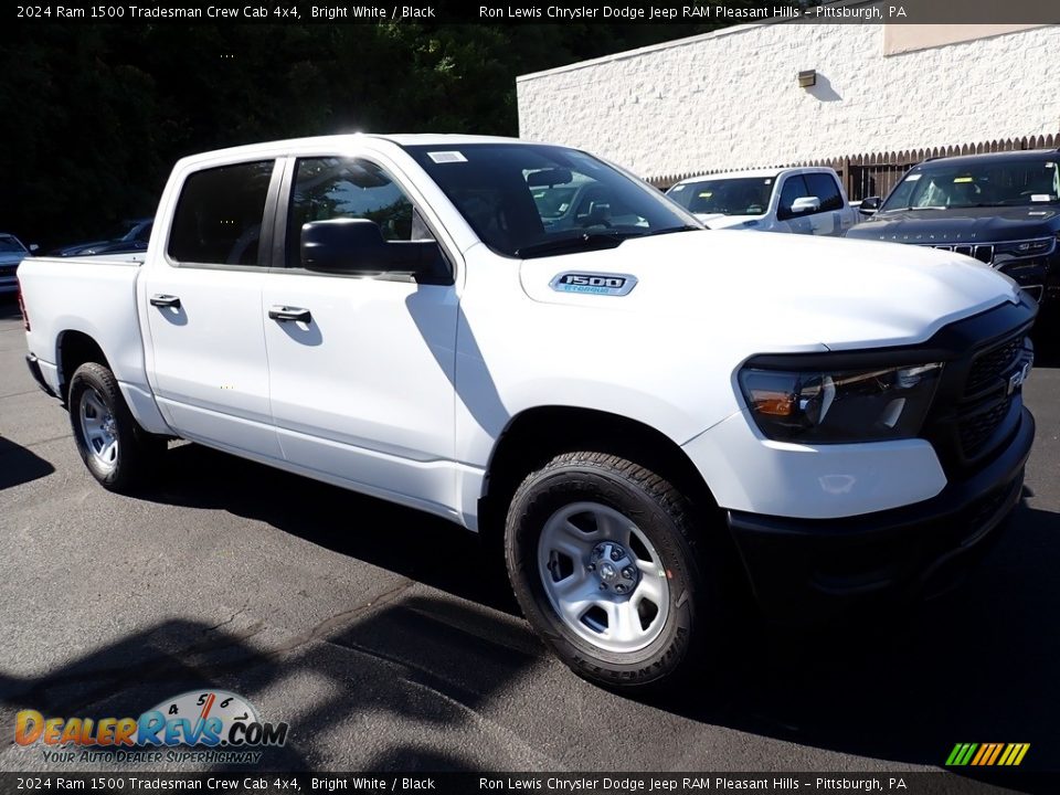 2024 Ram 1500 Tradesman Crew Cab 4x4 Bright White / Black Photo #8