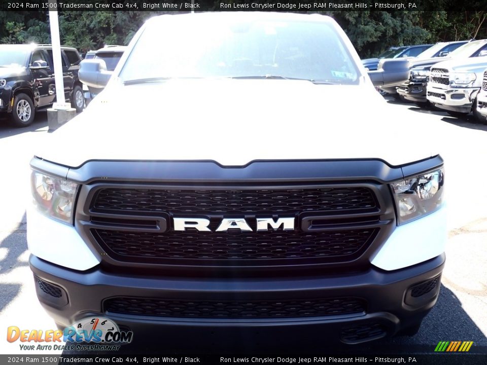 2024 Ram 1500 Tradesman Crew Cab 4x4 Bright White / Black Photo #9