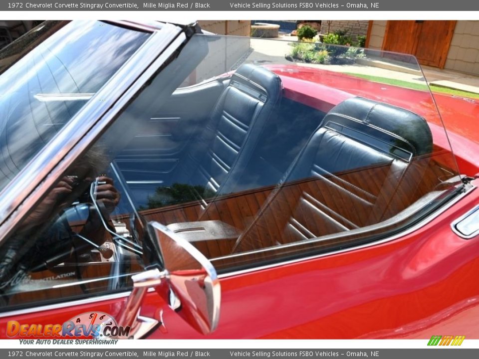 Front Seat of 1972 Chevrolet Corvette Stingray Convertible Photo #3