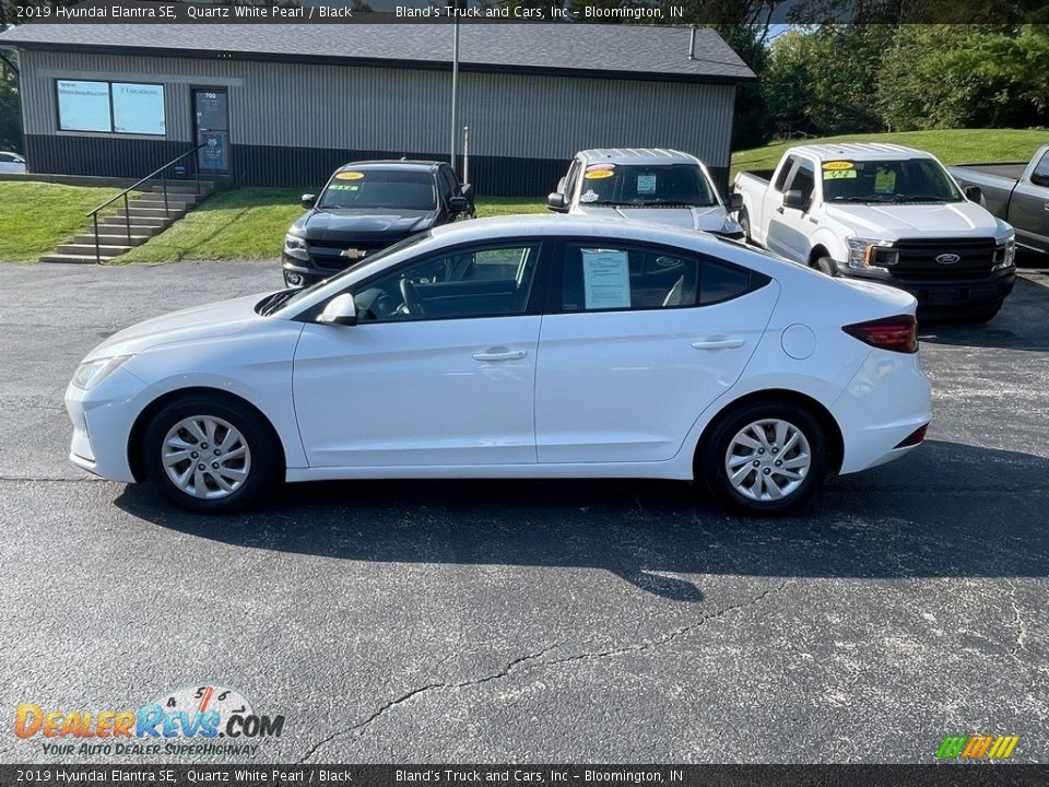 2019 Hyundai Elantra SE Quartz White Pearl / Black Photo #1