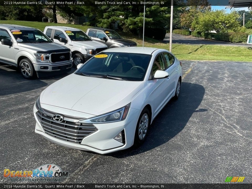 2019 Hyundai Elantra SE Quartz White Pearl / Black Photo #2