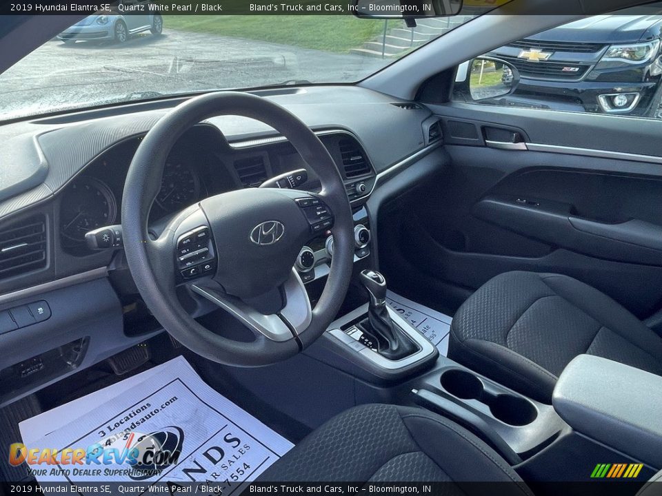 2019 Hyundai Elantra SE Quartz White Pearl / Black Photo #13