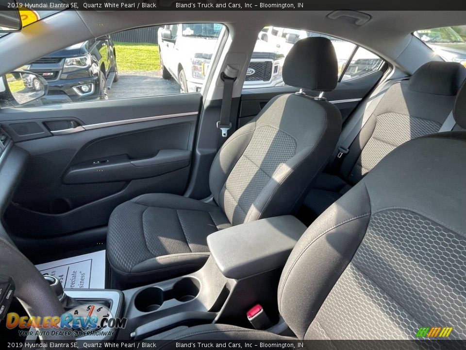 2019 Hyundai Elantra SE Quartz White Pearl / Black Photo #15