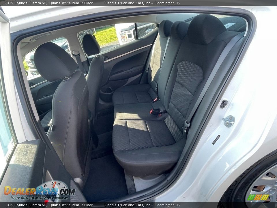Rear Seat of 2019 Hyundai Elantra SE Photo #16