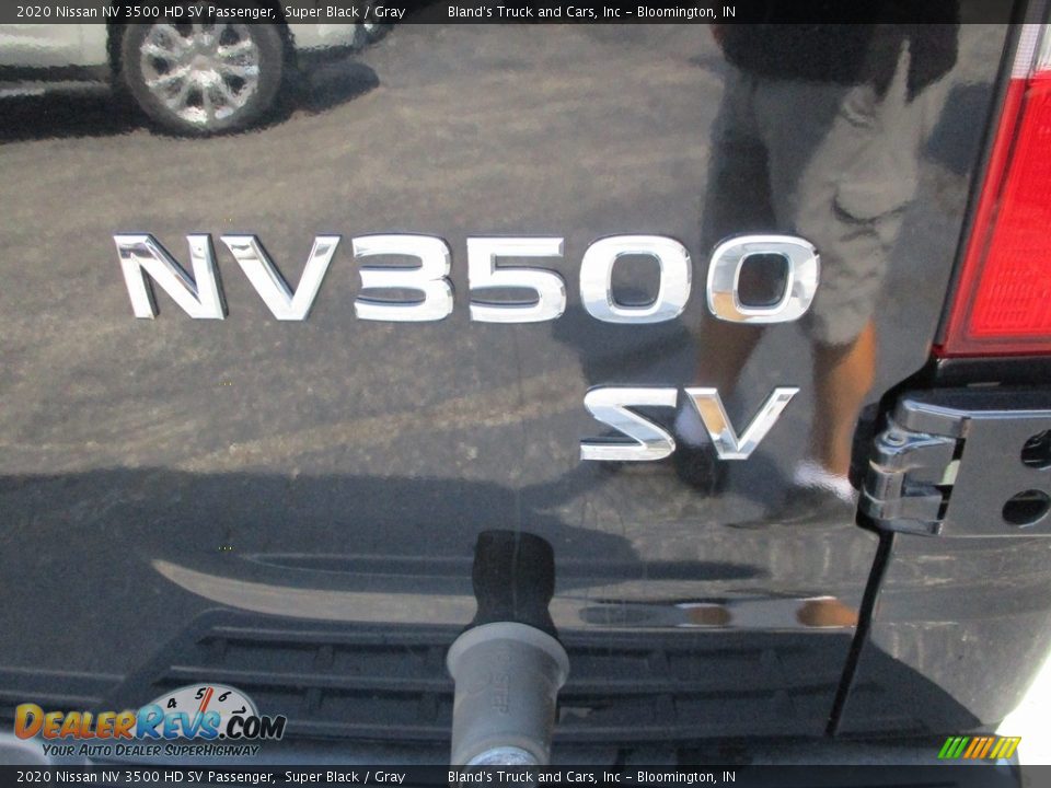 2020 Nissan NV 3500 HD SV Passenger Logo Photo #26